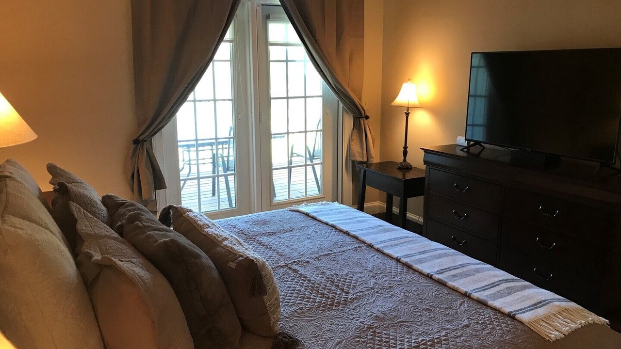 Photo of Bedroom in Maggie Valley