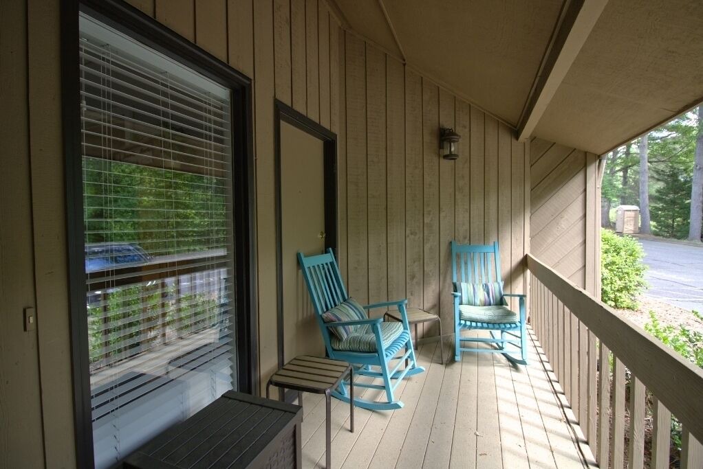 Photo of Patio Balcony in Lake Lure