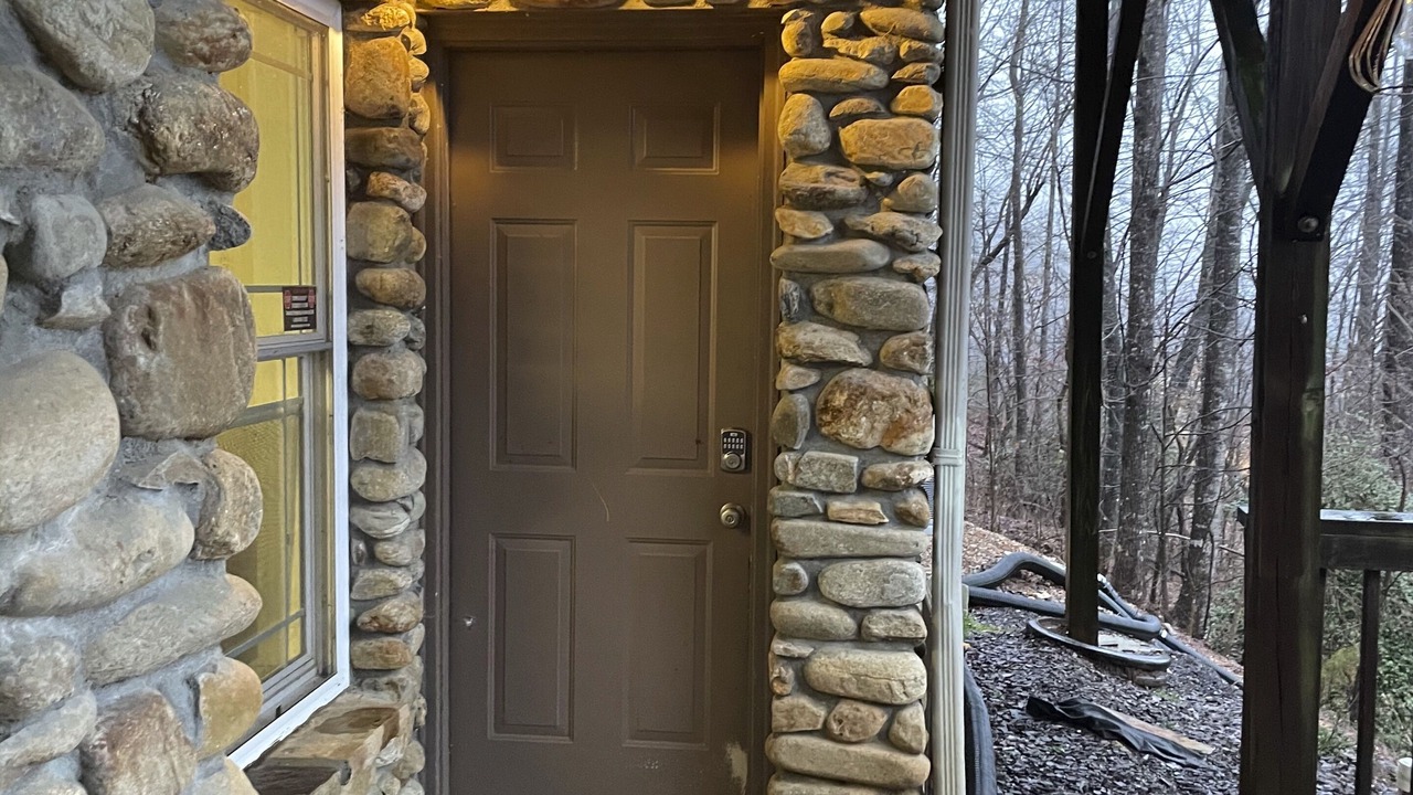Photo of Patio Balcony in Moravian Falls