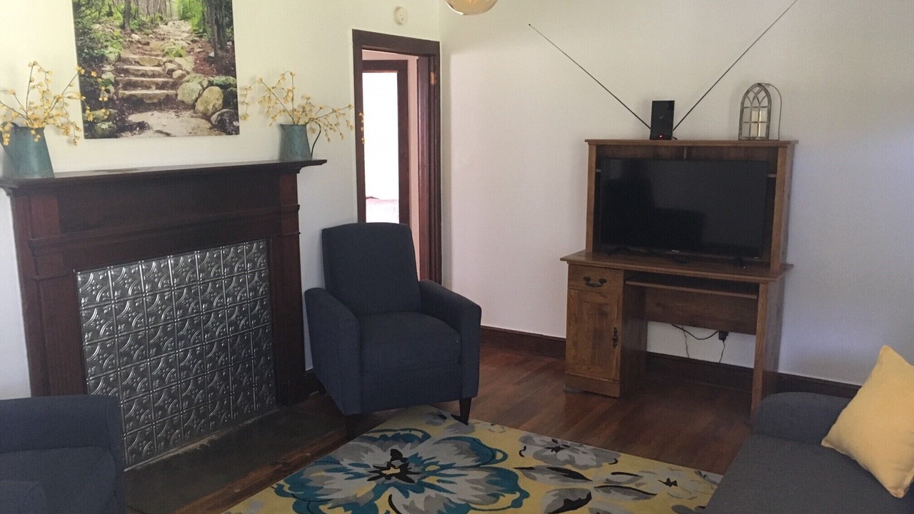 Photo of Livingroom in King