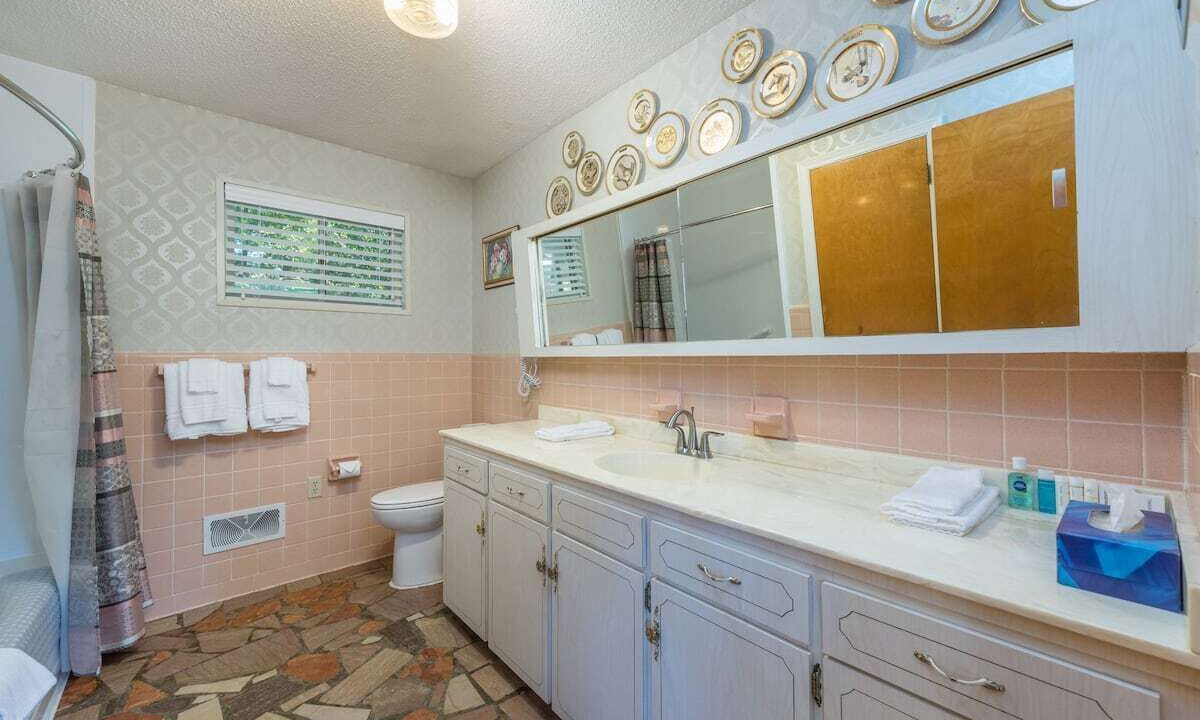 Photo of Bathroom in Burnsville