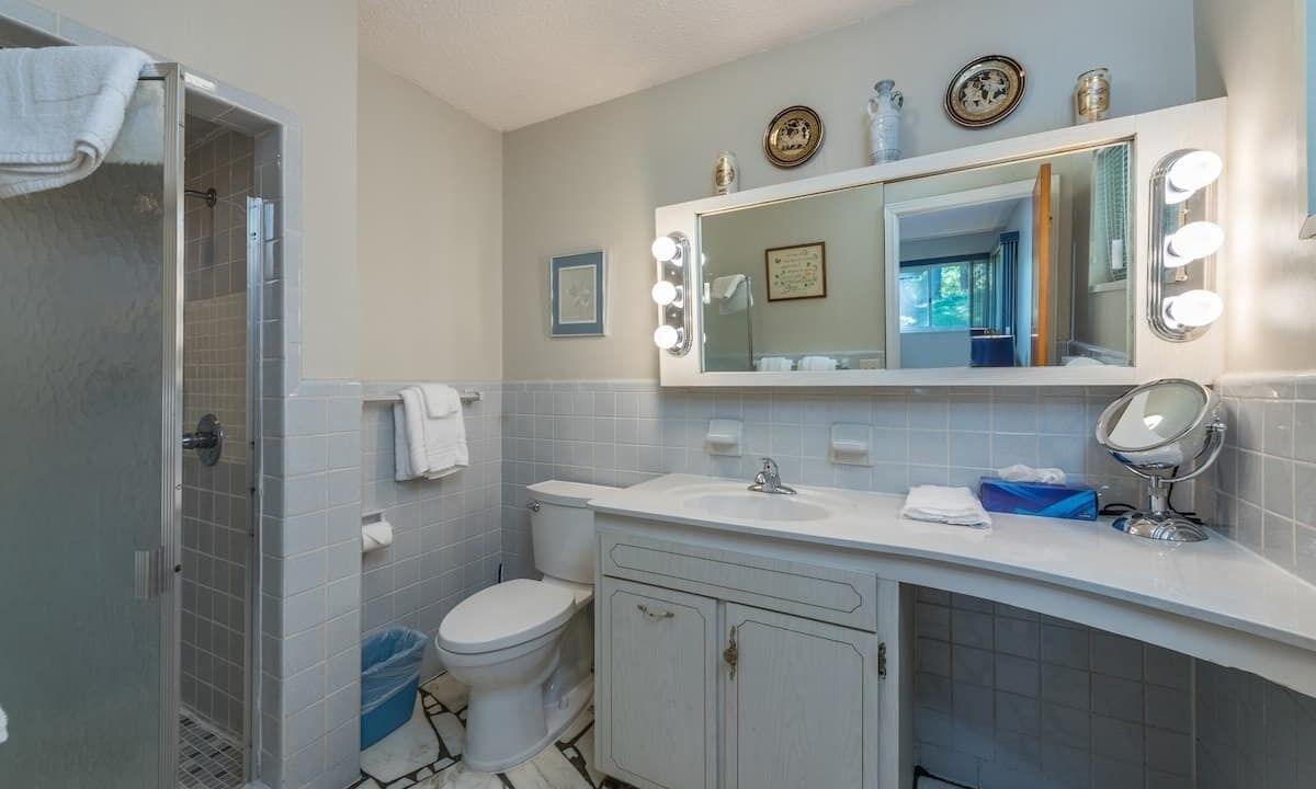 Photo of Bathroom in Burnsville