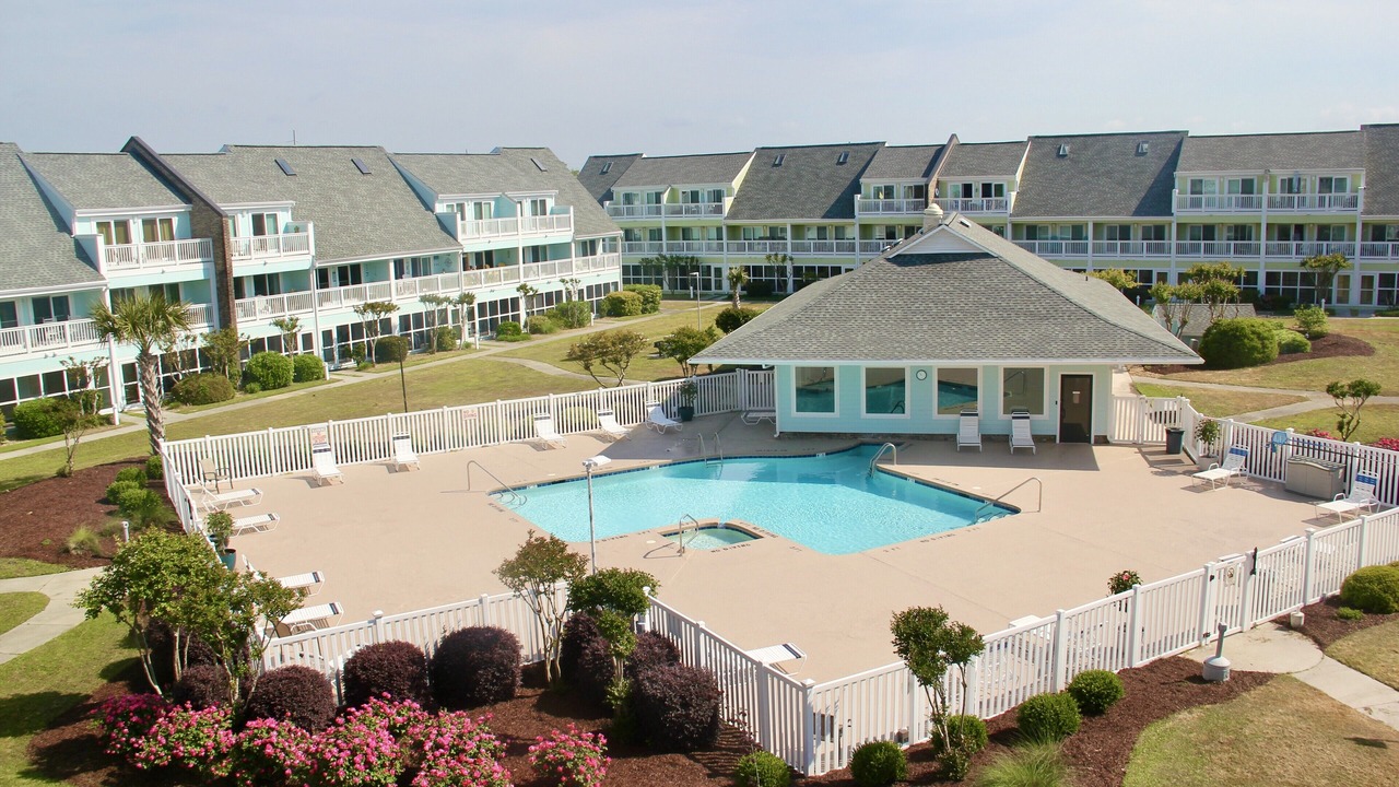 Photo of Patio Balcony in Emerald Isle