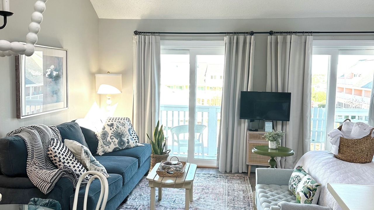 Photo of Livingroom in Emerald Isle