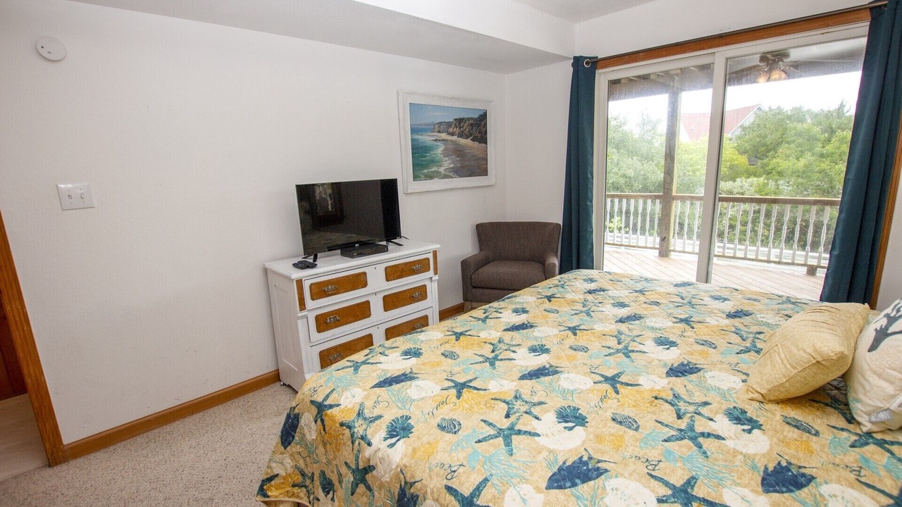Photo of Bedroom in Ocean Hill