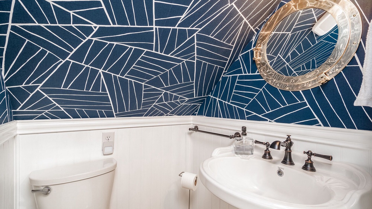 Photo of Bedroom in Cape Carteret