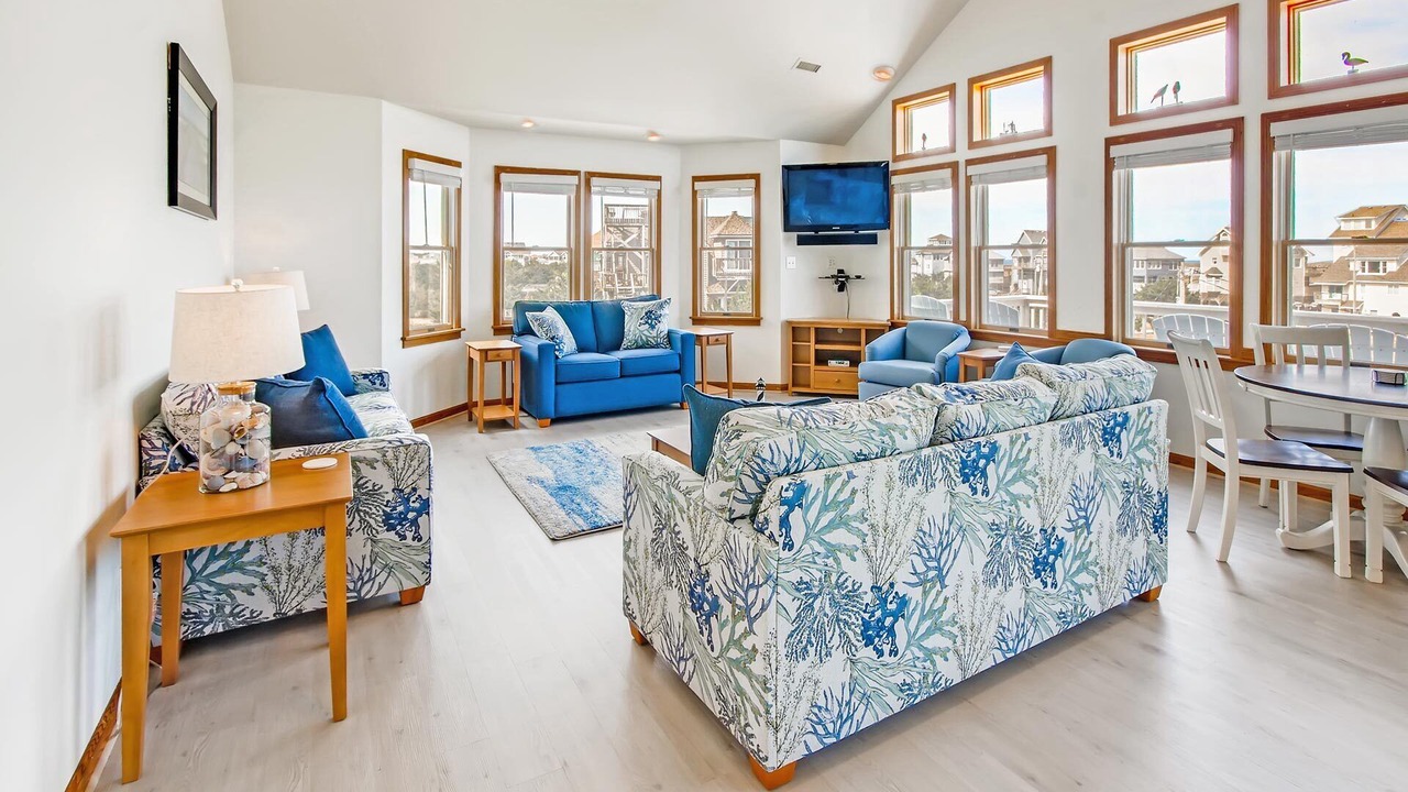 Photo of Bedroom in Waves