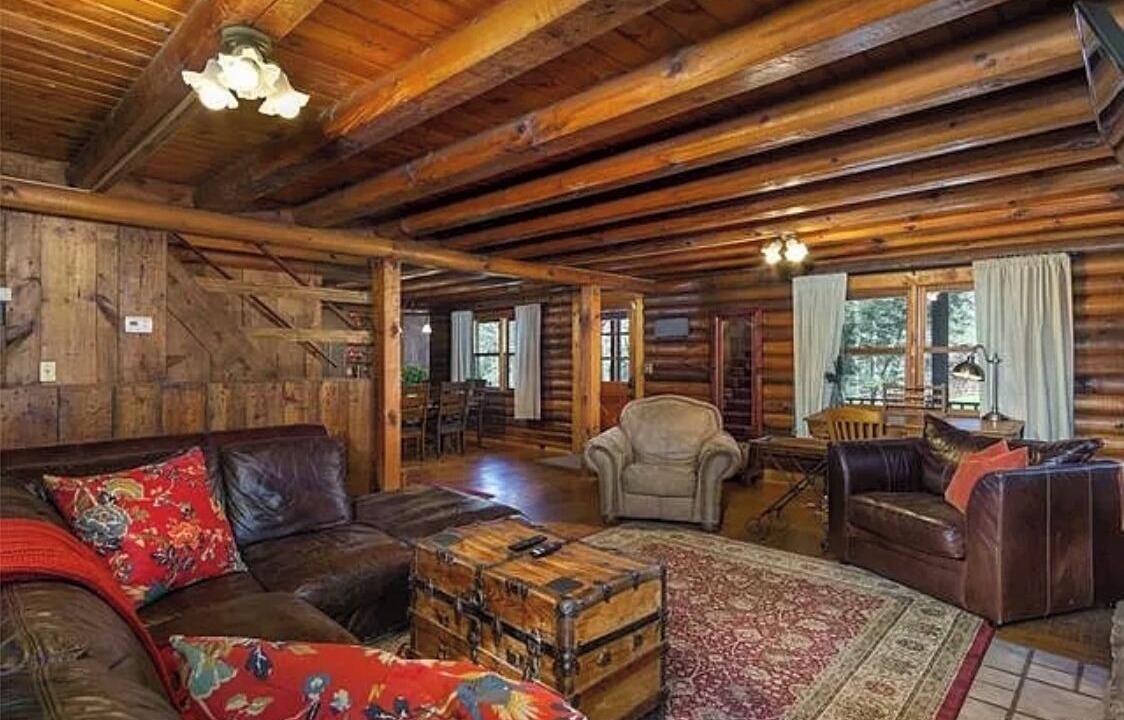 Photo of Livingroom in Leicester