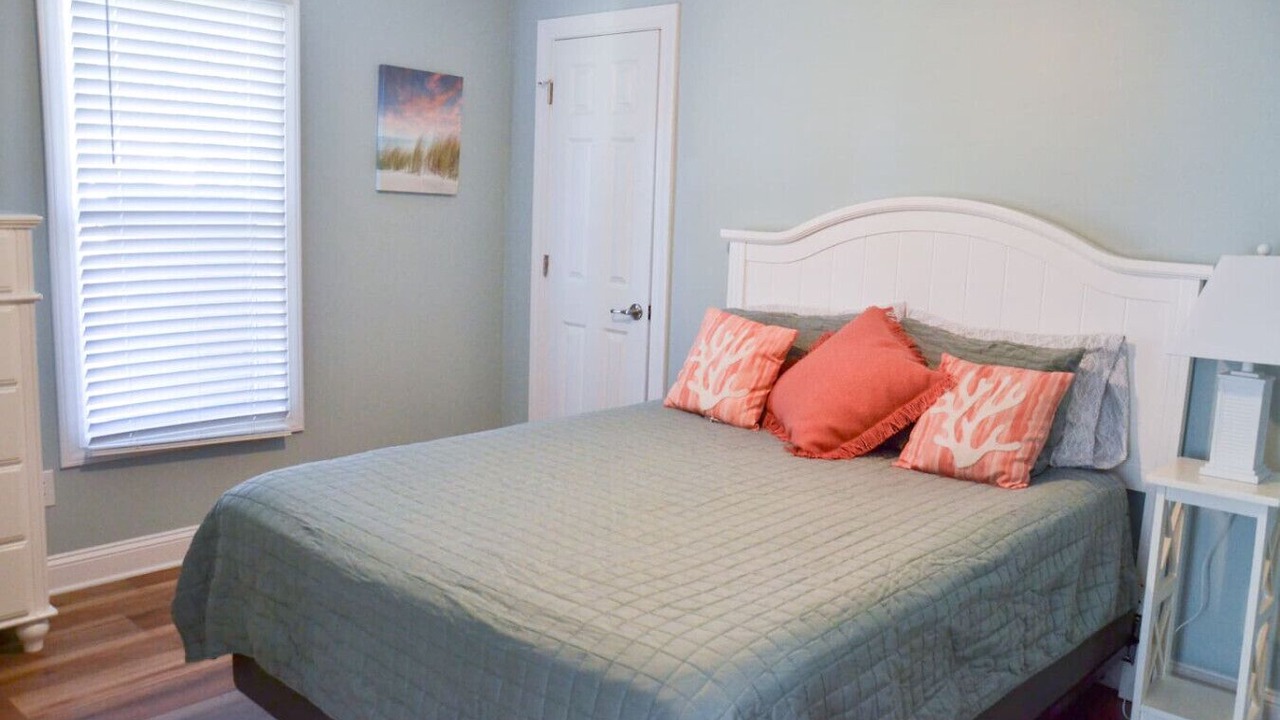 Photo of Bedroom in Harkers Island