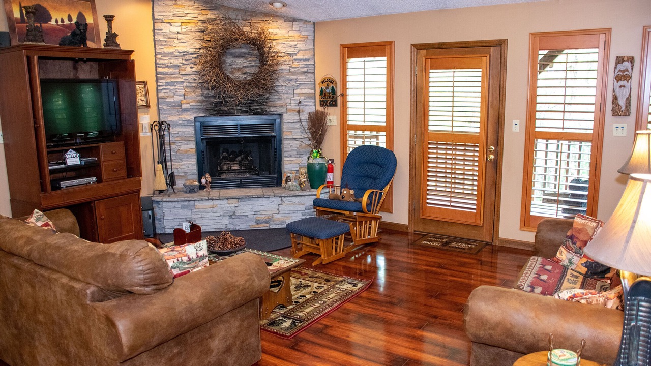 Photo of Livingroom in Wears Valley