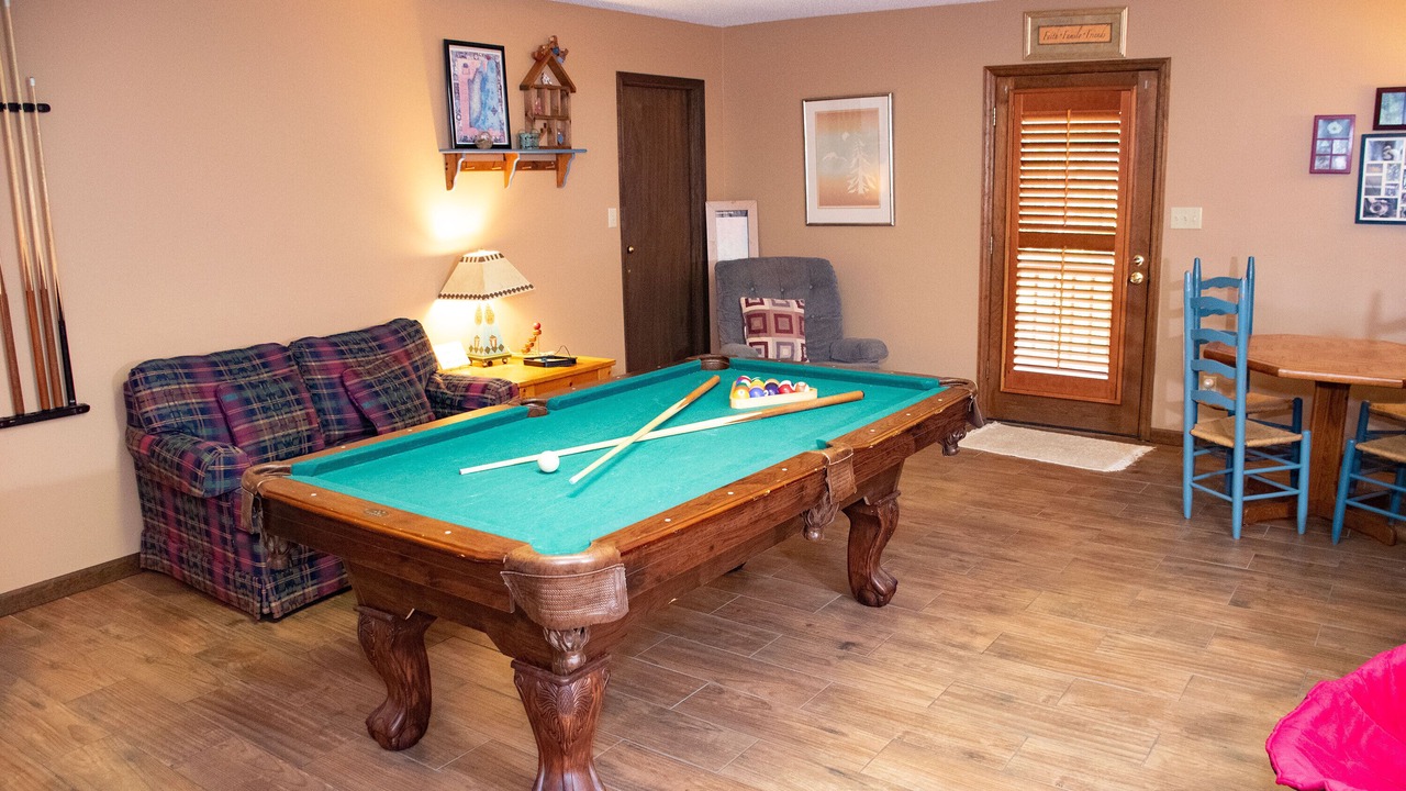 Photo of Bedroom in Wears Valley