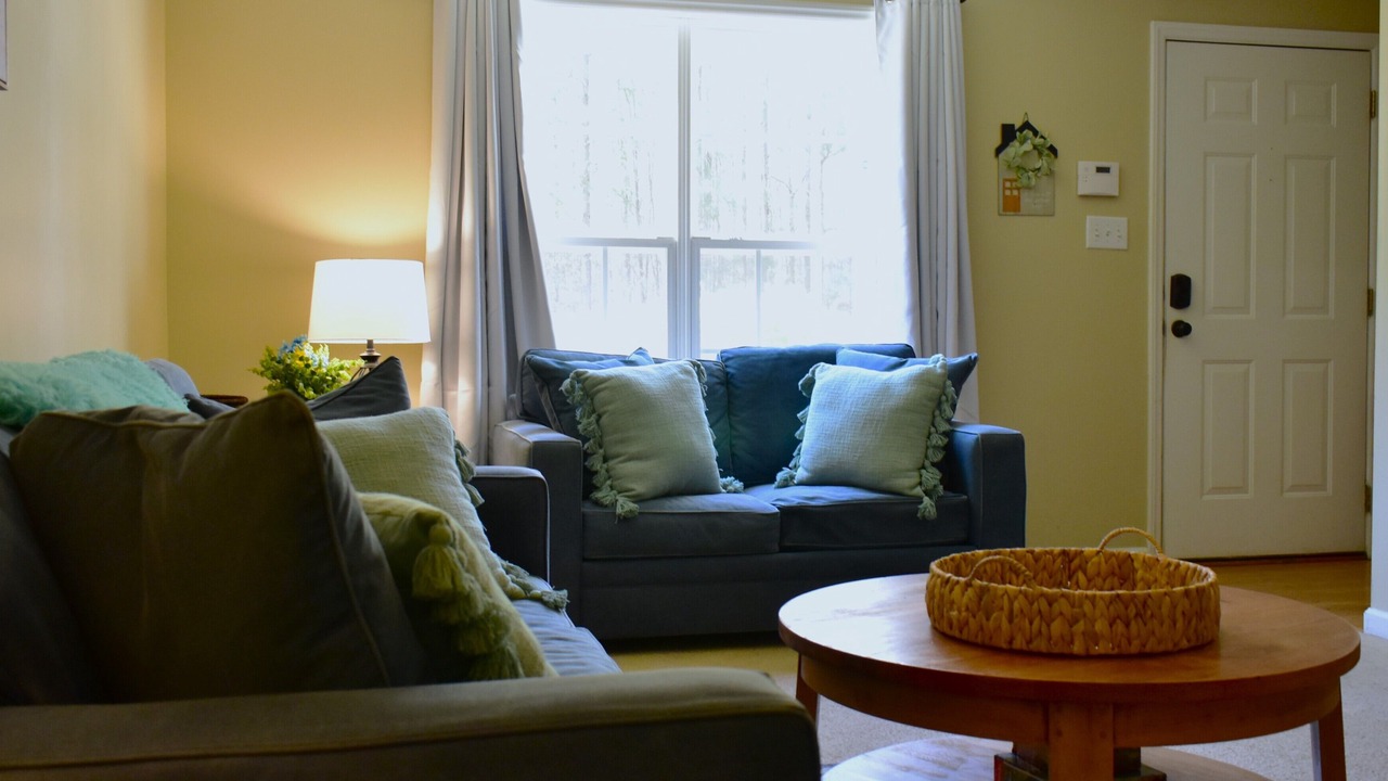 Photo of Livingroom in Westover