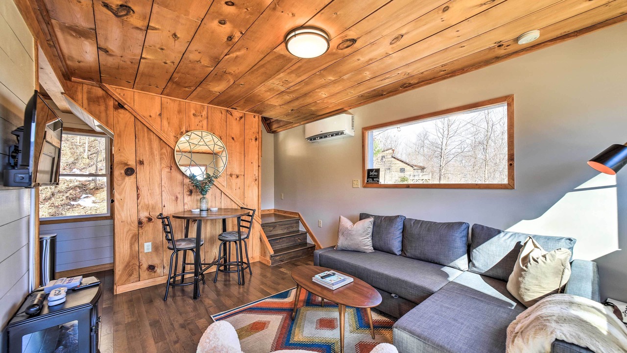 Photo of Bedroom in Canton