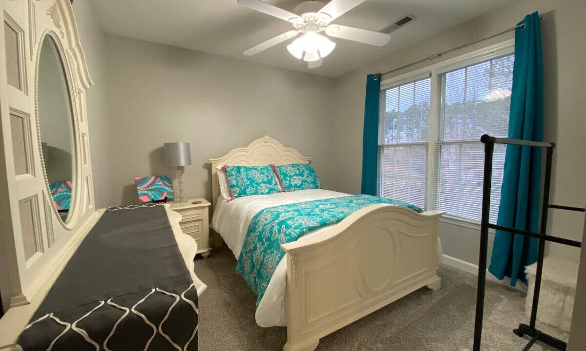 Photo of Bedroom in Jamestown