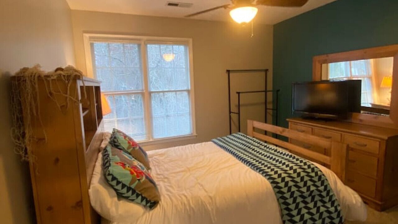 Photo of Bedroom in Jamestown