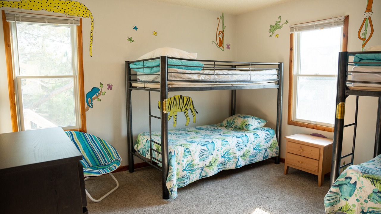 Photo of Bedroom in Whalehead Beach