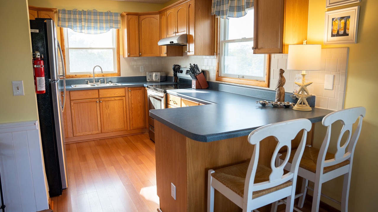 Photo of Kitchen in Whalehead Beach