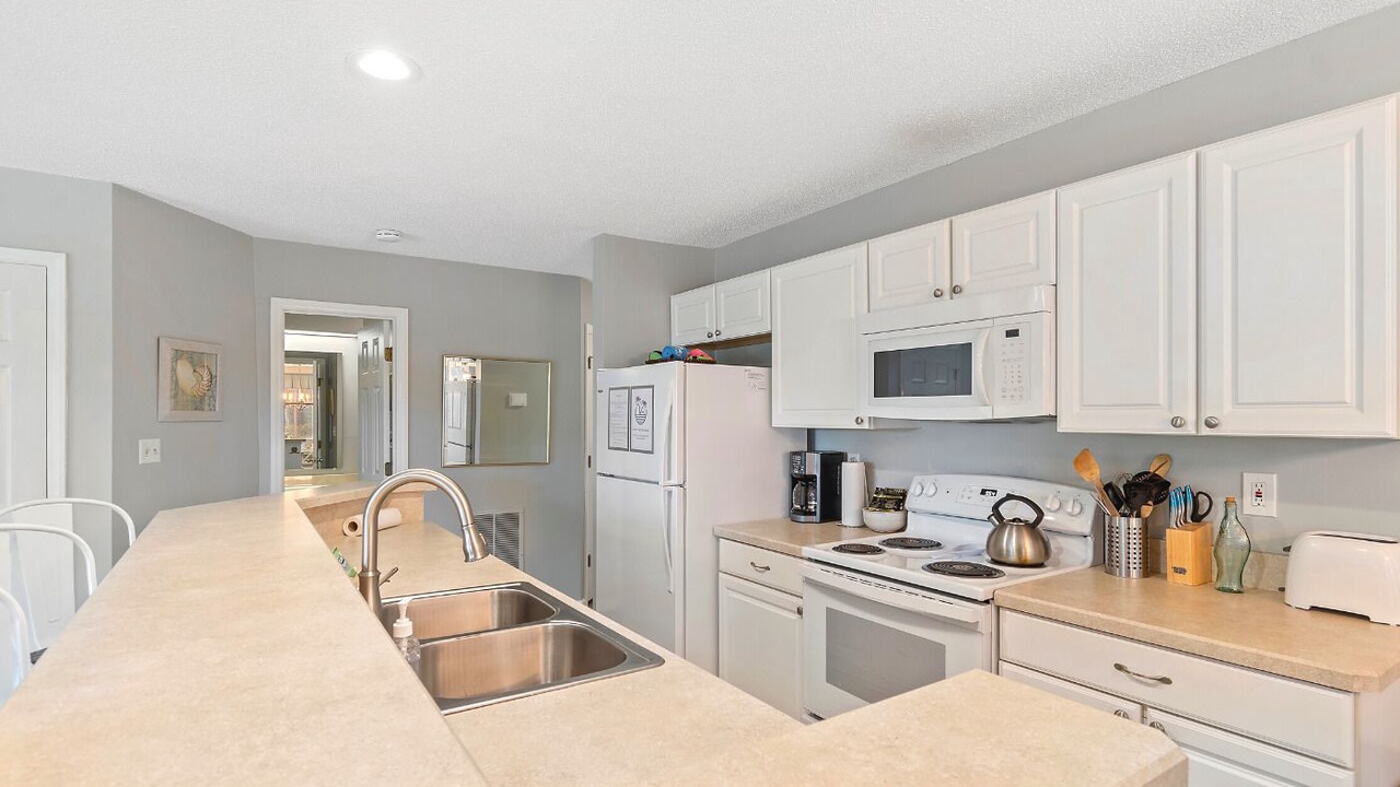 Photo of Kitchen in Sea Trail