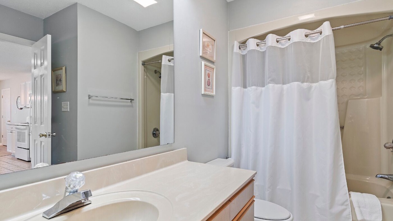 Photo of Bathroom in Sea Trail