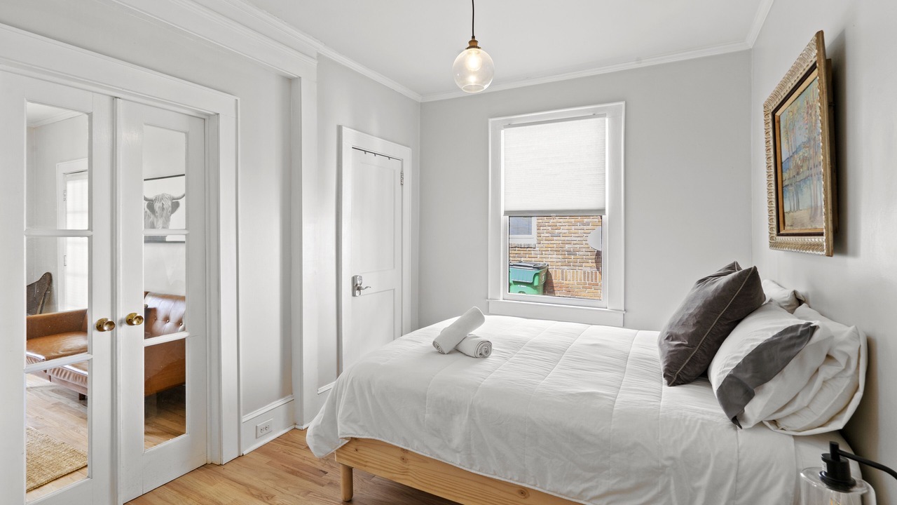 Photo of Bedroom in Plaza Midwood