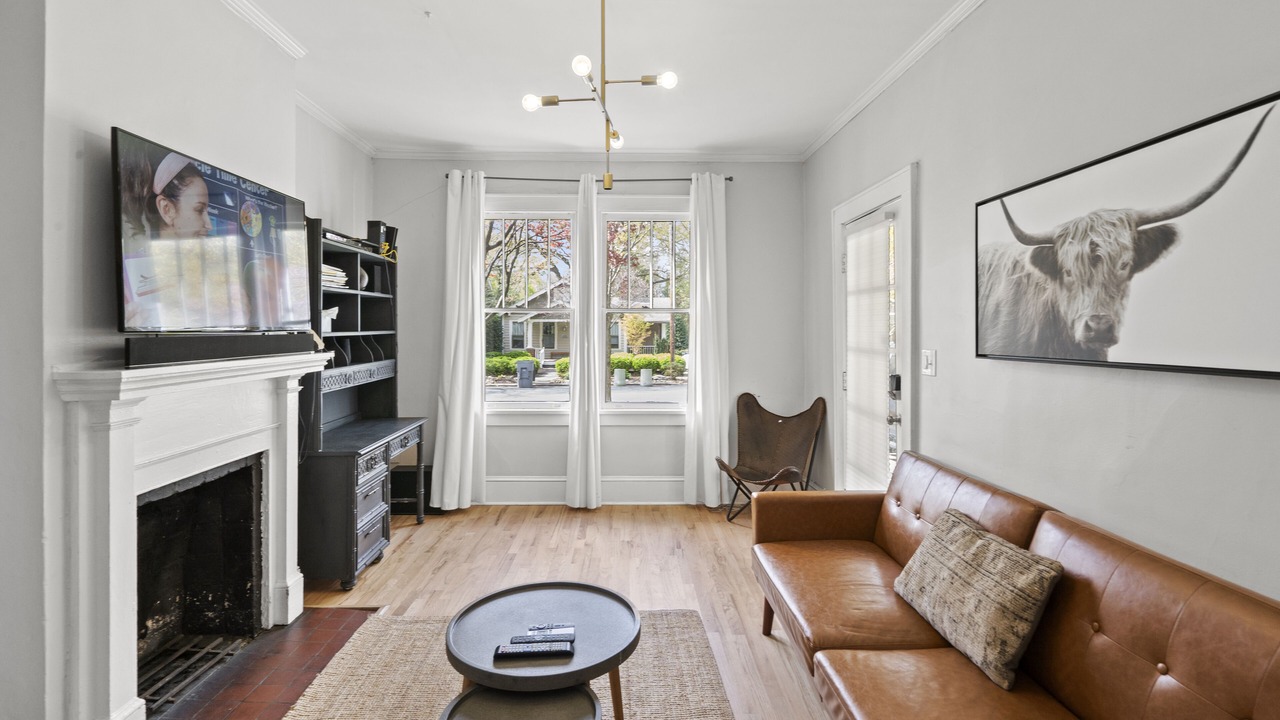 Photo of Livingroom in Plaza Midwood