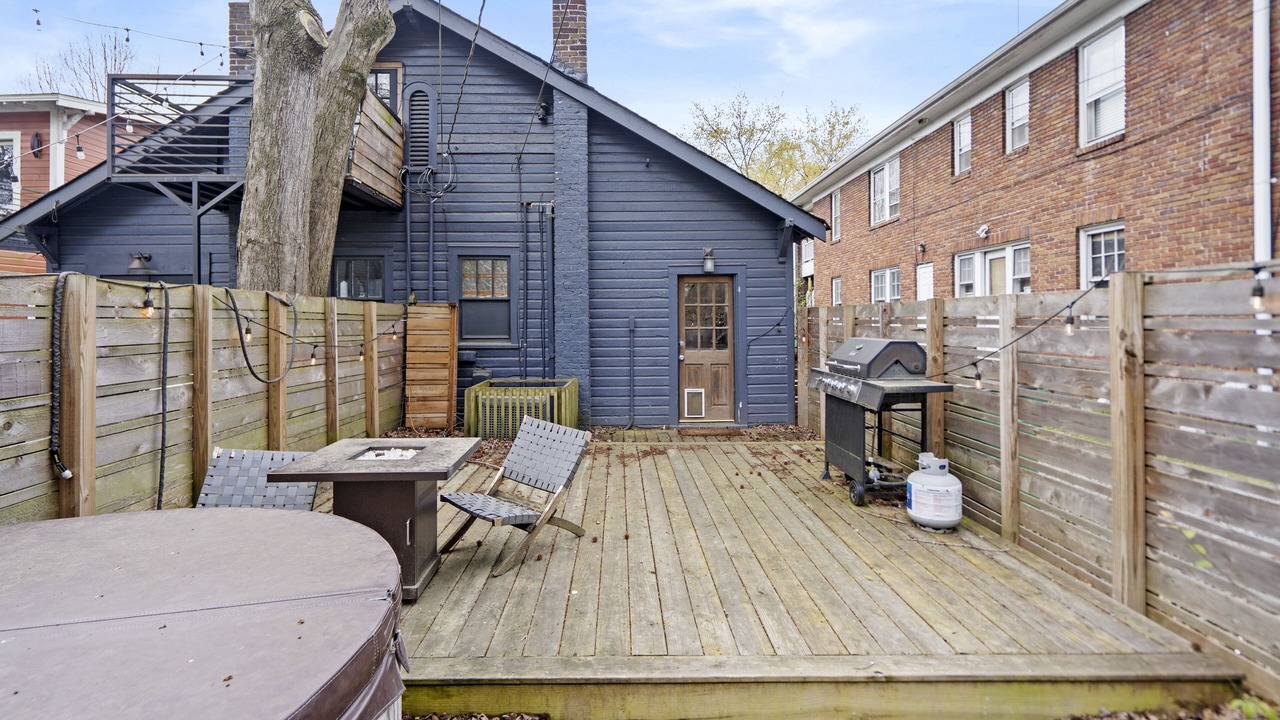 Photo of Outdoor in Plaza Midwood