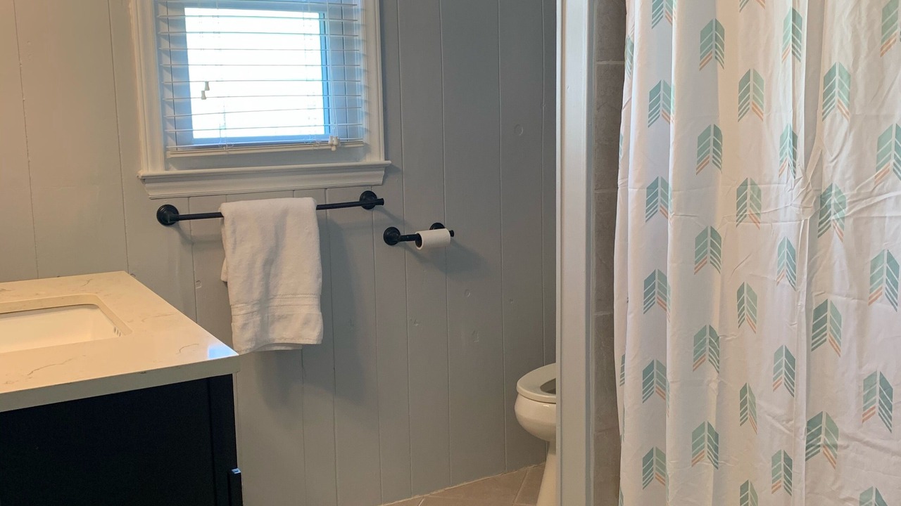 Photo of Bathroom in Pine Knoll Shores