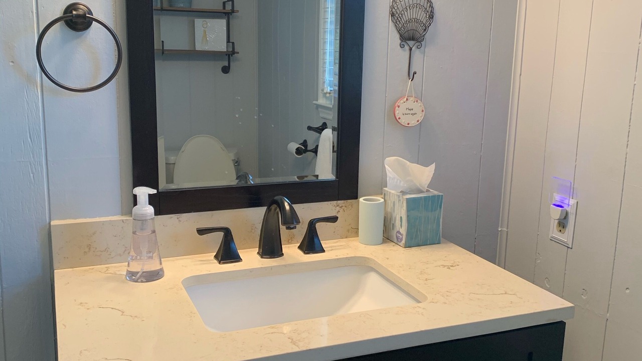 Photo of Bathroom in Pine Knoll Shores