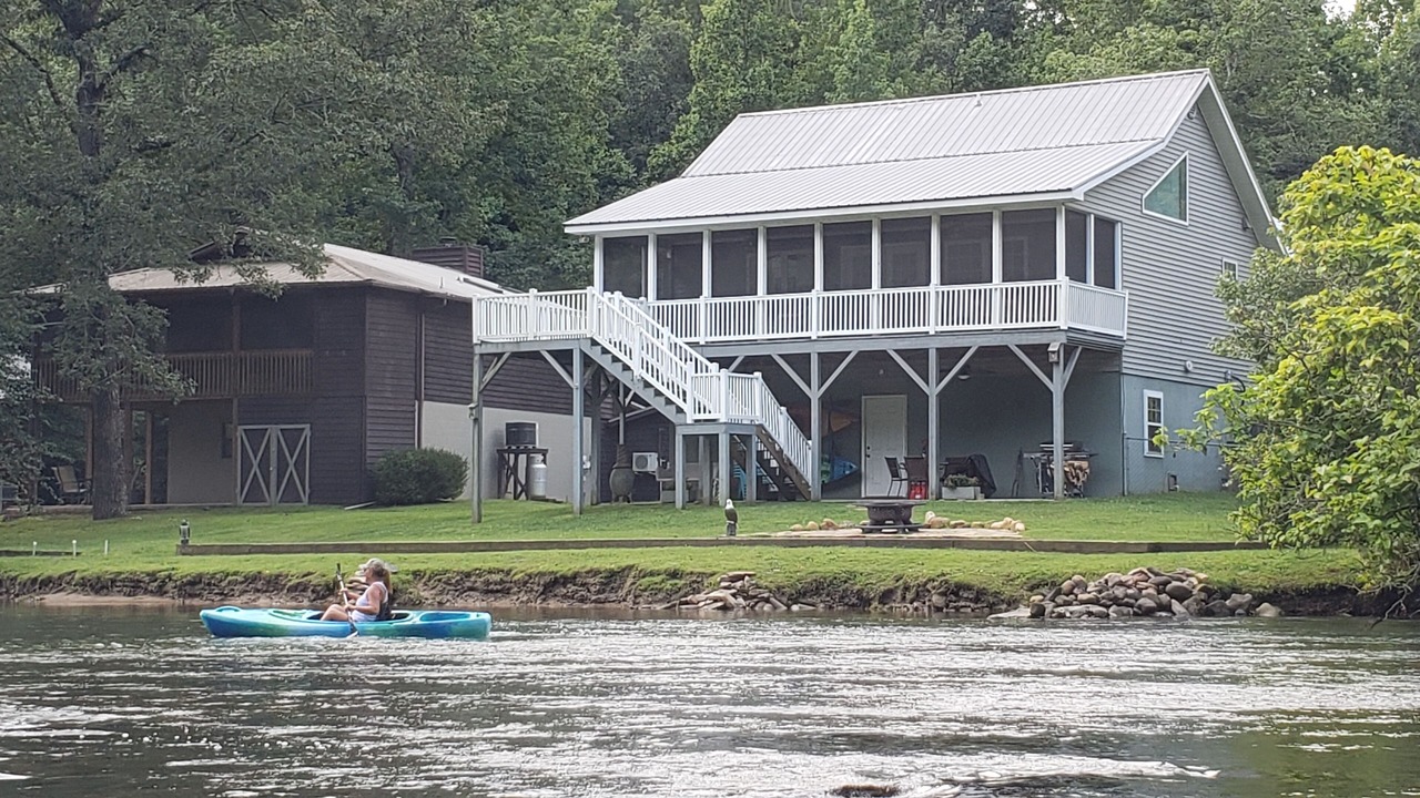 Photo of Others in Murphy
