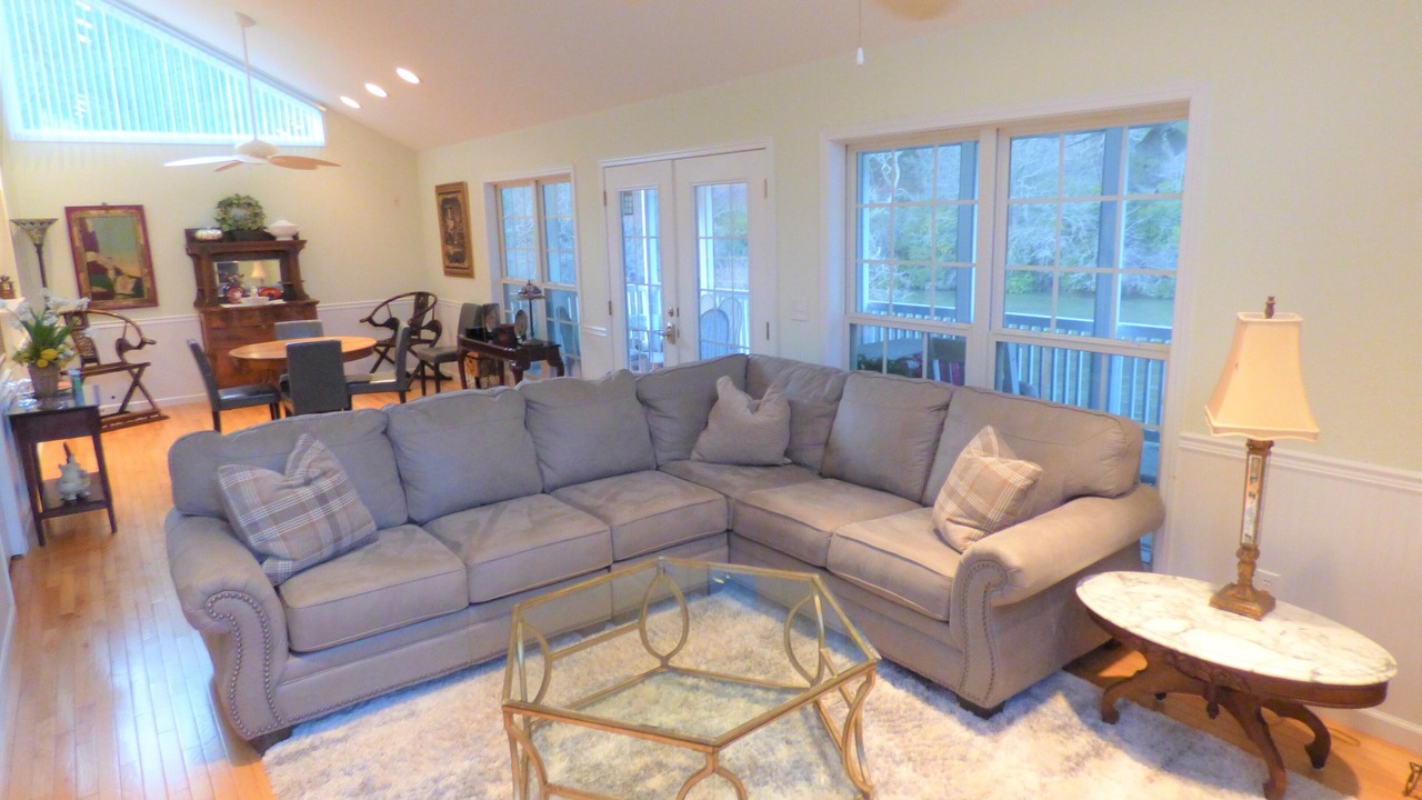 Photo of Livingroom in Murphy