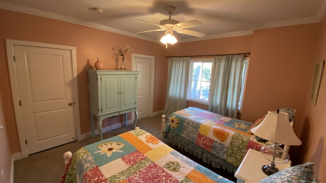 Photo of Bedroom in Vanderhorst Plantation
