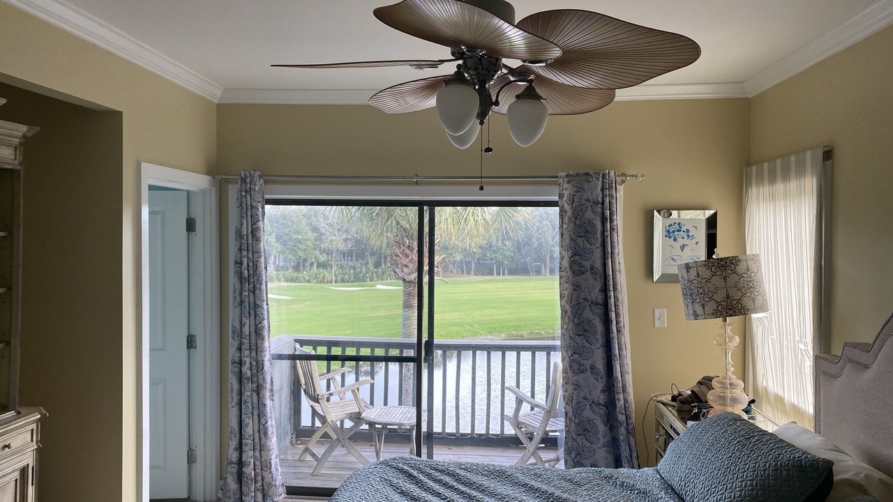 Photo of Bedroom in Vanderhorst Plantation