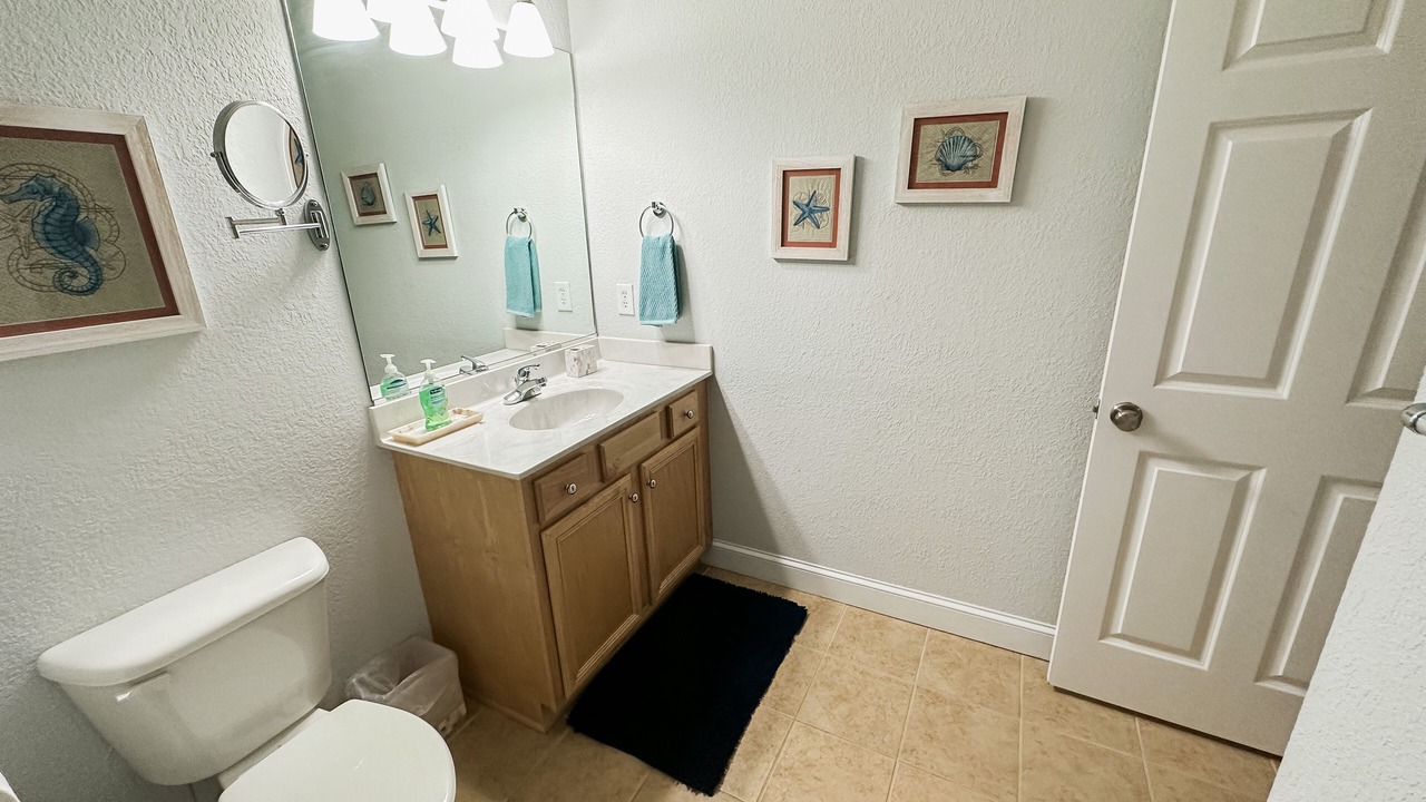 Photo of Bathroom in Manteo