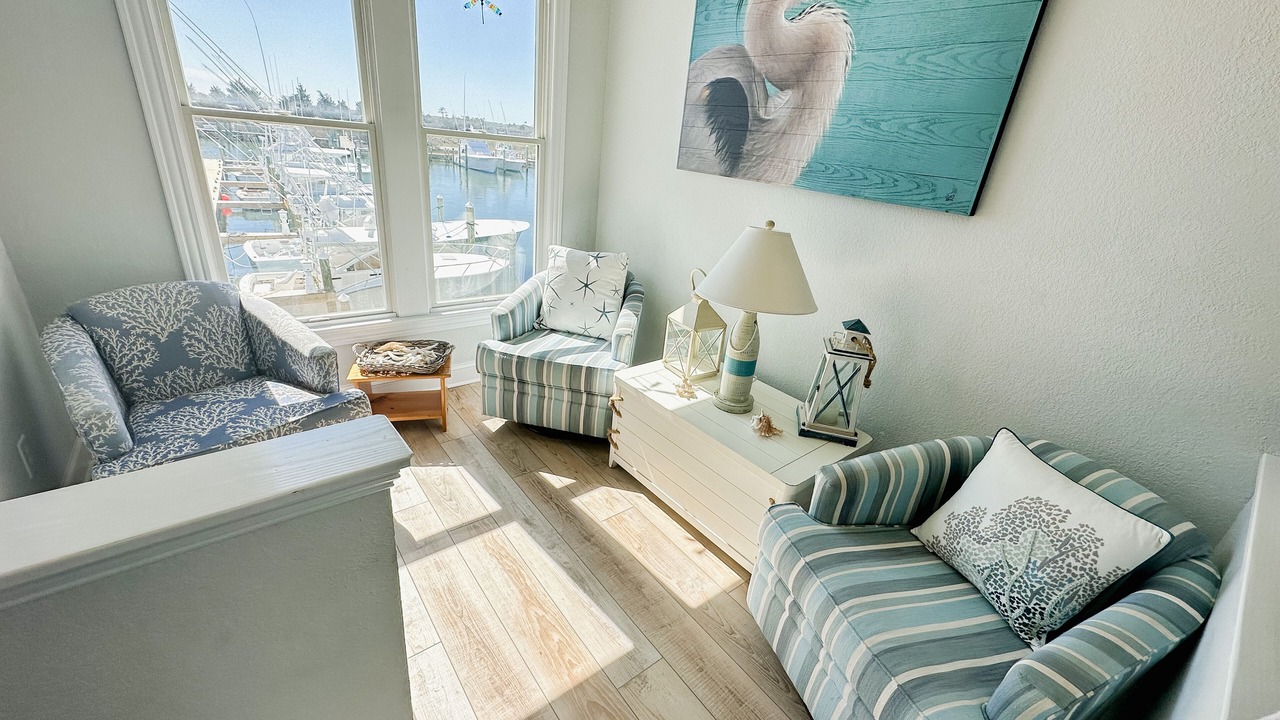 Photo of Livingroom in Manteo