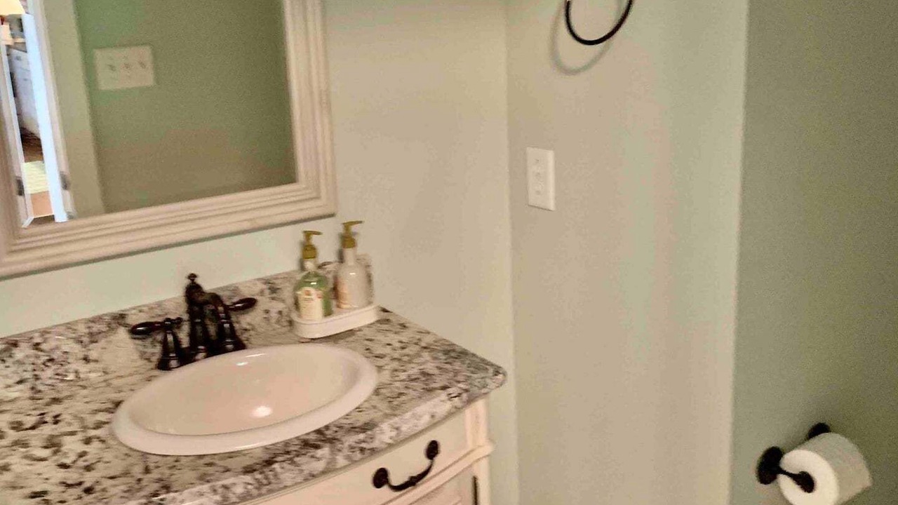 Photo of Bathroom in Henrico