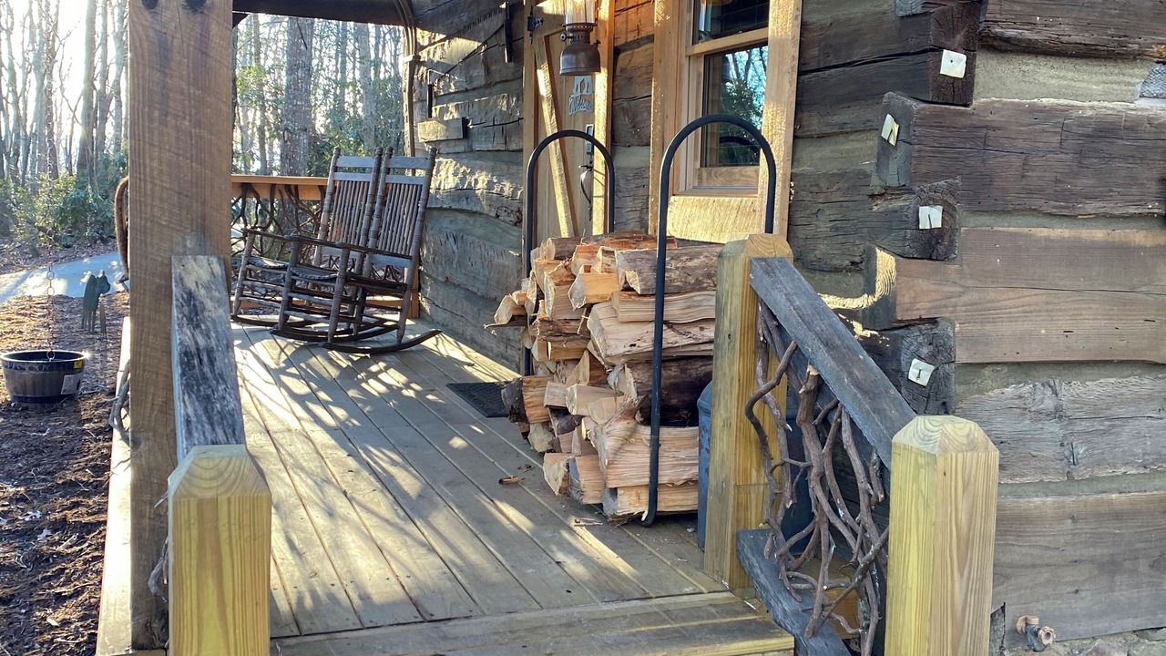 Photo of Patio Balcony in Hendersonville