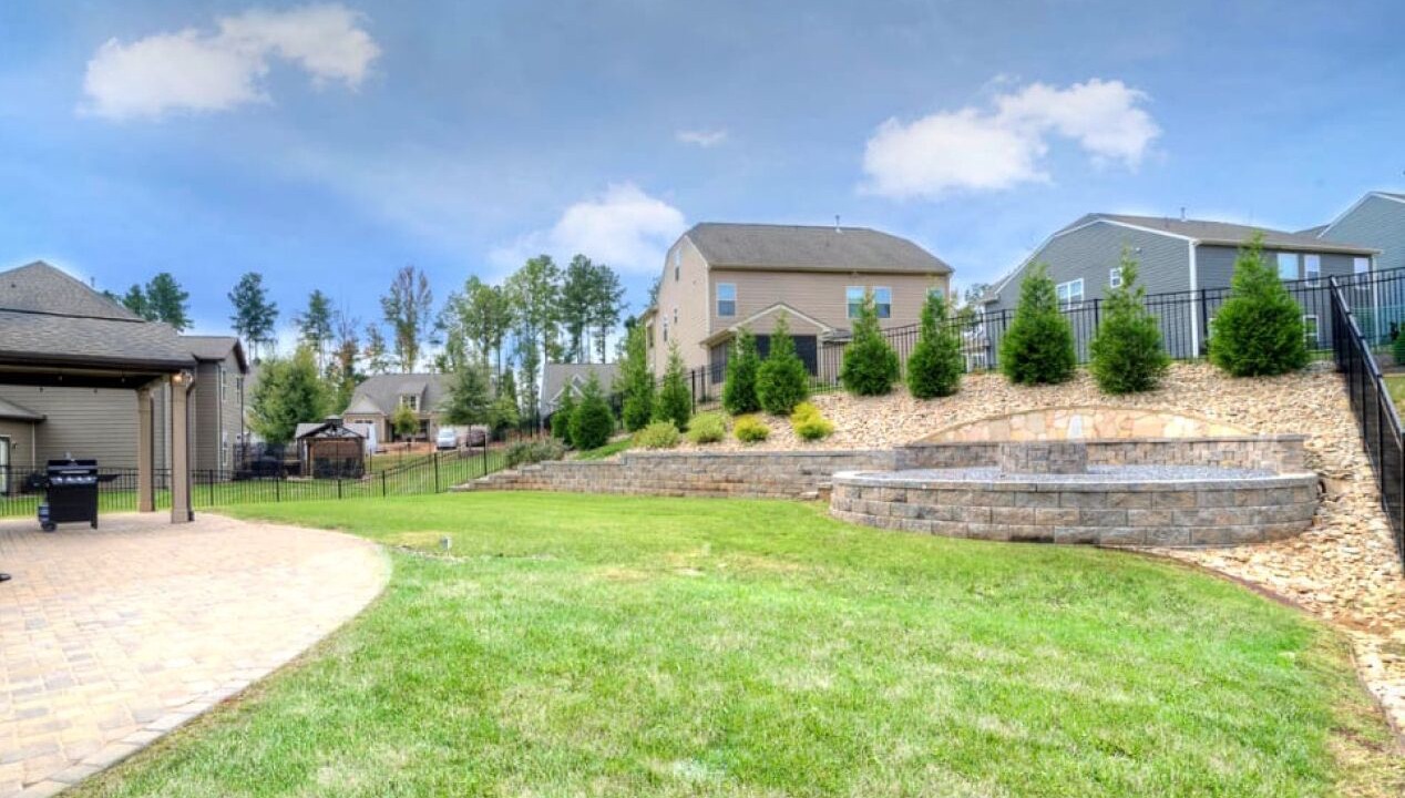 Photo of Outdoor in Dixie - Berryhill