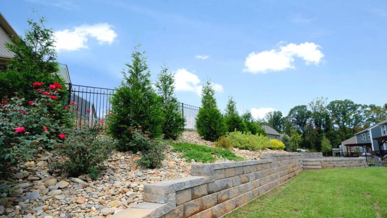 Photo of Outdoor in Dixie - Berryhill