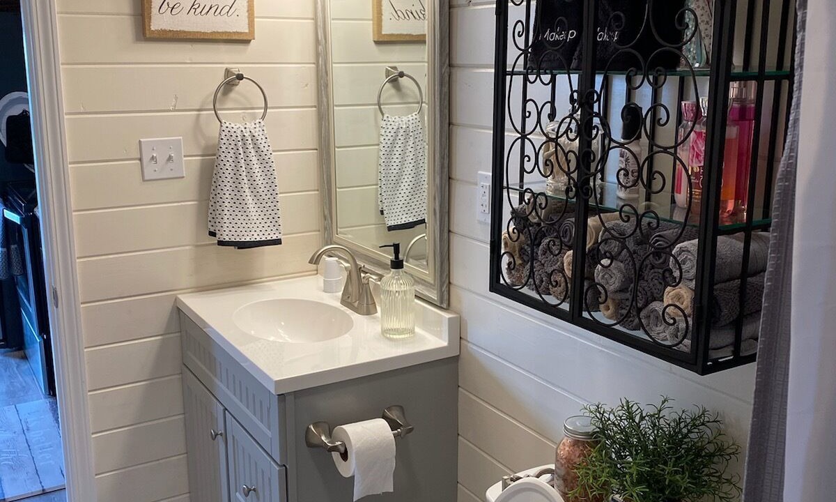 Photo of Bathroom in Hubert