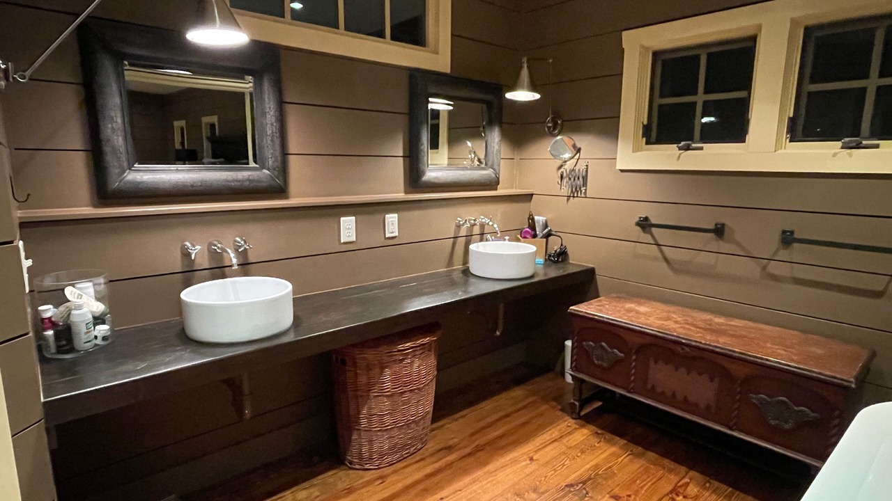 Photo of Bathroom in Cullowhee