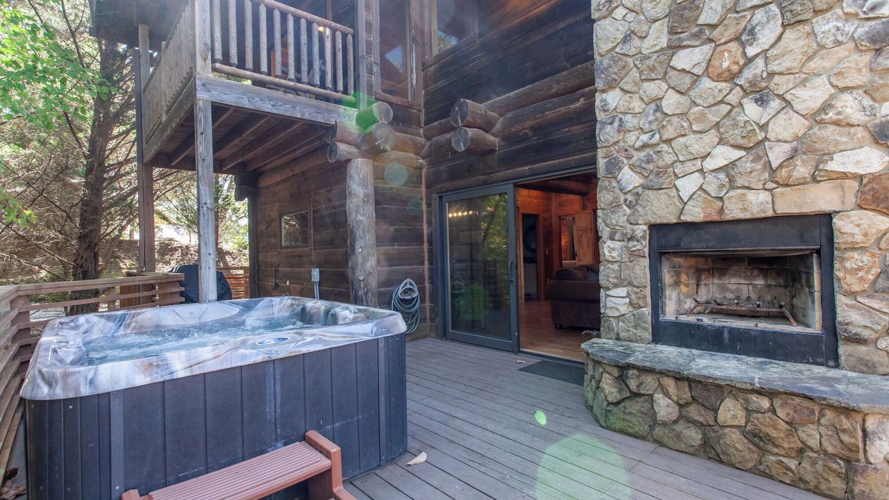 Photo of Patio Balcony in Bryson City