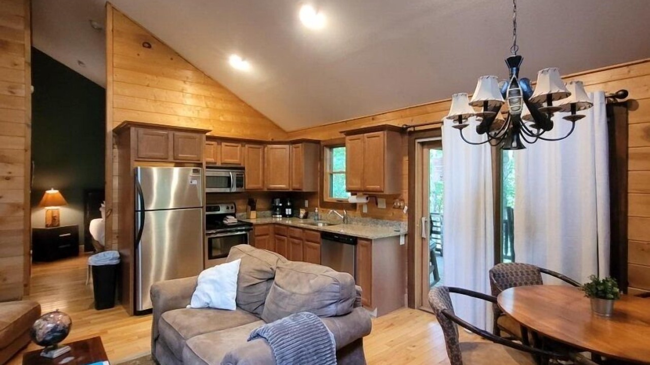 Photo of Livingroom in Bryson City