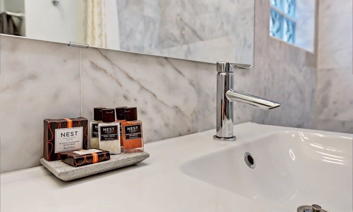 Photo of Bathroom in Cherry