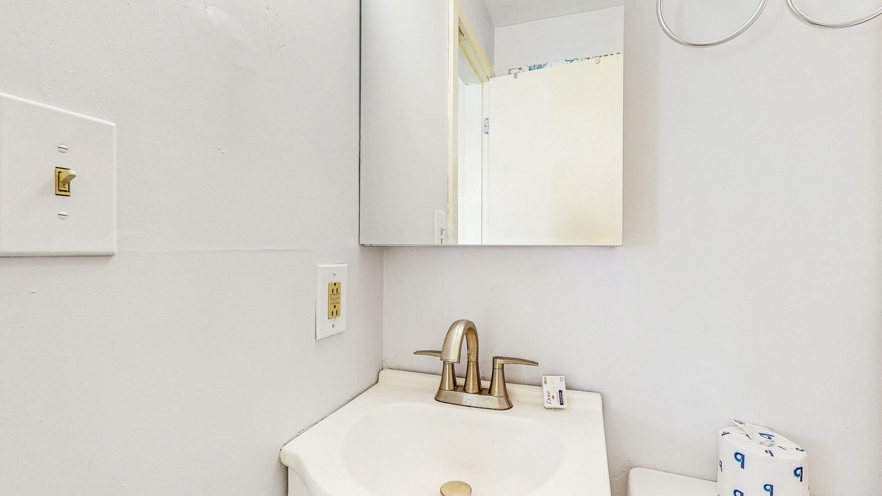 Photo of Bathroom in Hatteras
