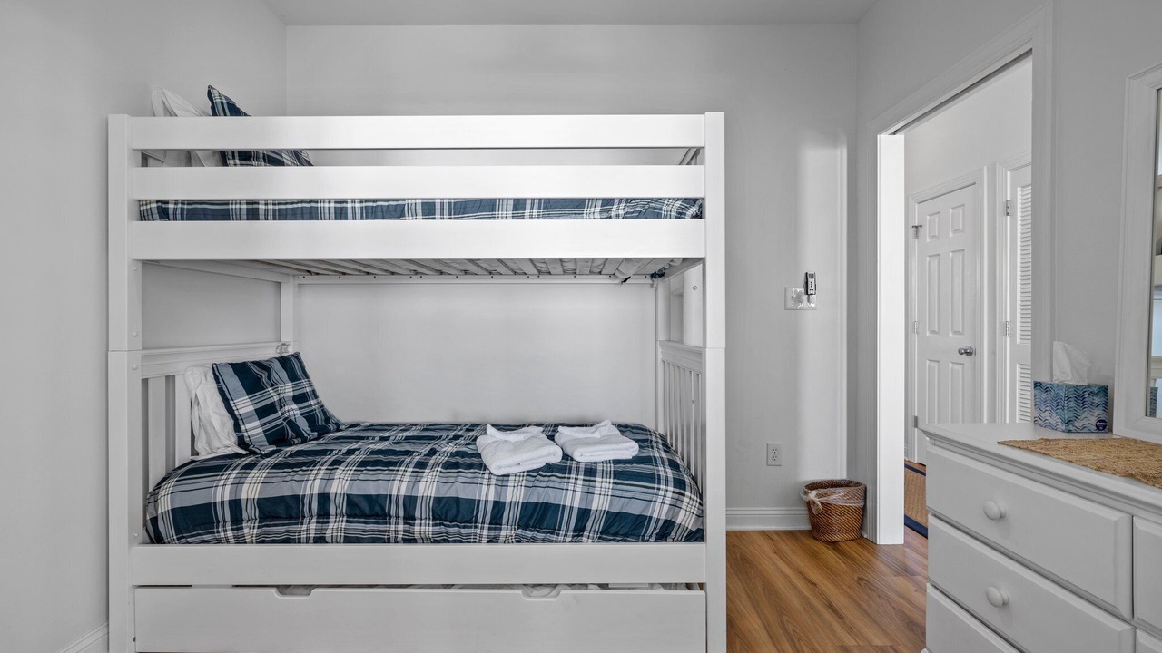 Photo of Bedroom in Indian Beach