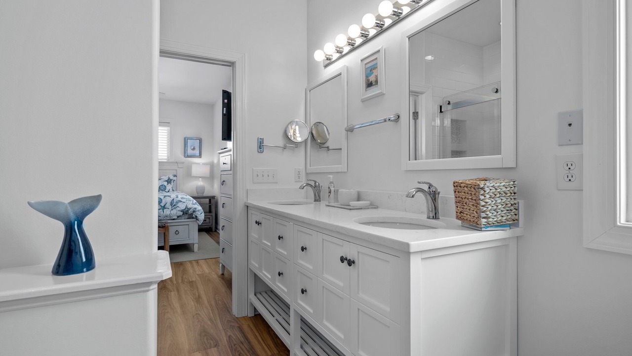 Photo of Bathroom in Indian Beach