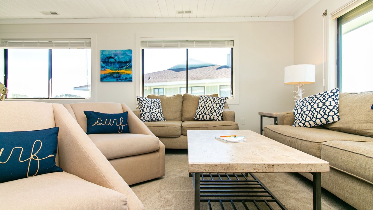Photo of Livingroom in Caswell Beach