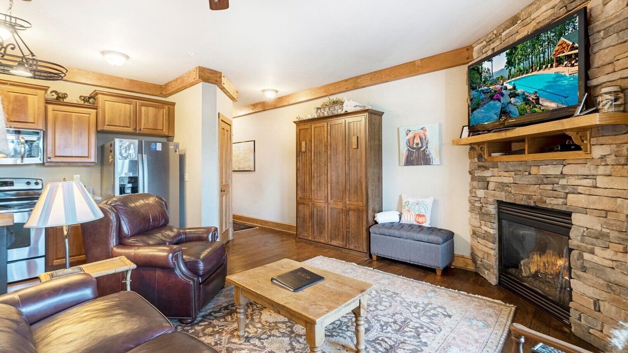 Photo of Livingroom in Boone