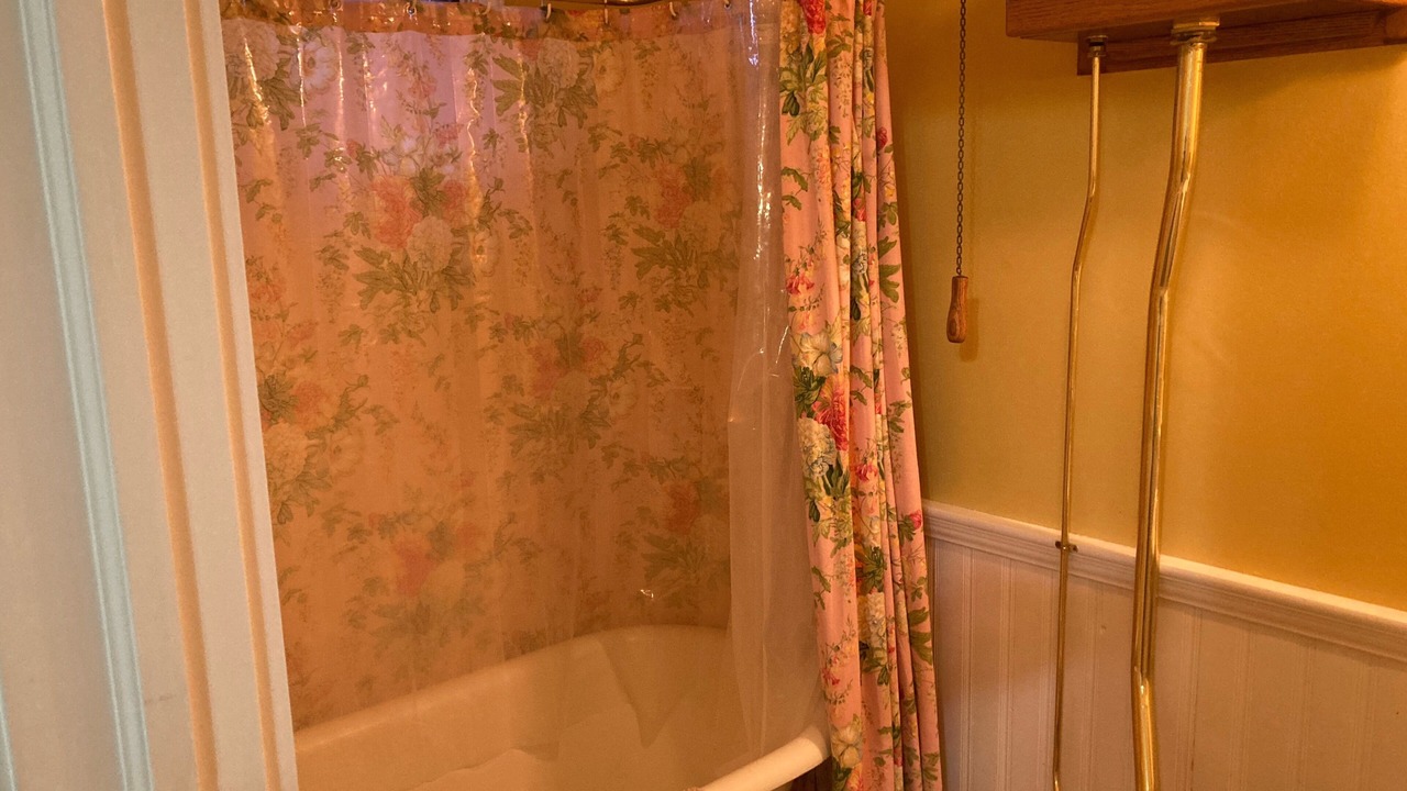 Photo of Bathroom in Waynesville