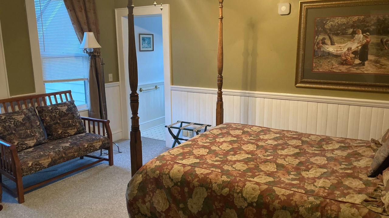 Photo of Bedroom in Waynesville